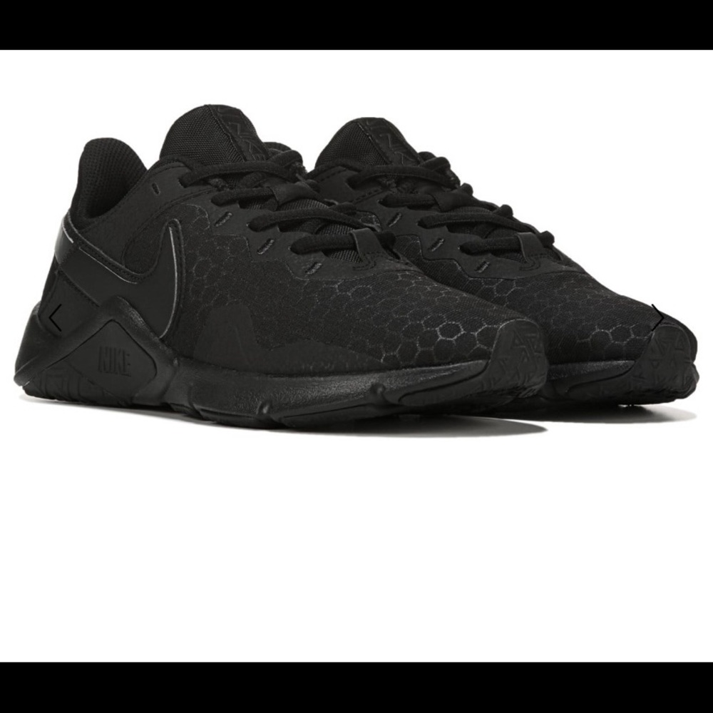 Nike Legend Essential 2 Cross Training Women’s Shoes